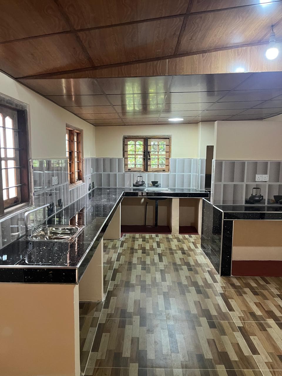 Home renovation, Gampola